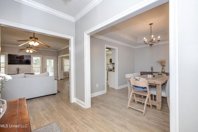 7321 Ieke Circle, Diamondhead, MS 39525