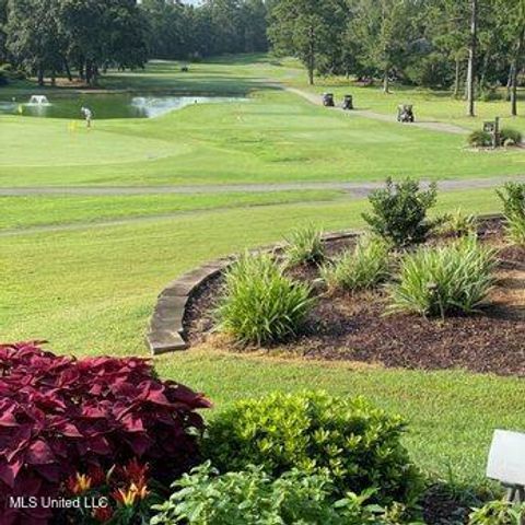 7321 Ieke Circle, Diamondhead, MS 39525