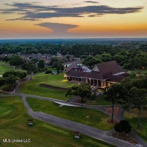 7321 Ieke Circle, Diamondhead, MS 39525