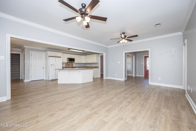 7321 Ieke Circle, Diamondhead, MS 39525