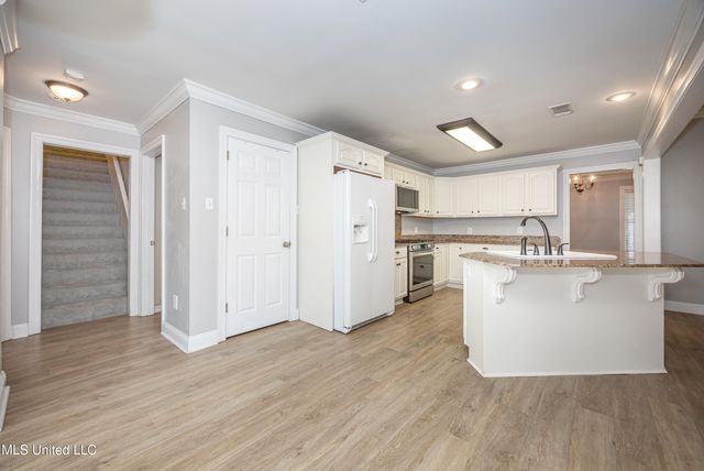 7321 Ieke Circle, Diamondhead, MS 39525