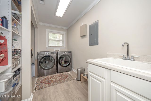 7321 Ieke Circle, Diamondhead, MS 39525