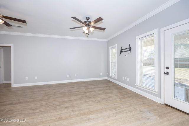 7321 Ieke Circle, Diamondhead, MS 39525