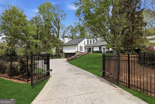 4061 Laurel Ridge Trail SE, Smyrna, GA 30080