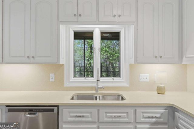 4061 Laurel Ridge Trail SE, Smyrna, GA 30080