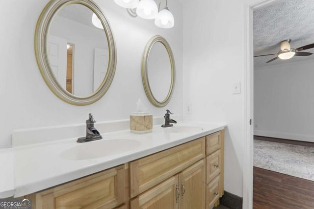 4061 Laurel Ridge Trail SE, Smyrna, GA 30080