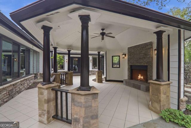 4061 Laurel Ridge Trail SE, Smyrna, GA 30080