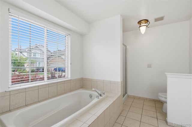 23716 McCort Drive, Brownstown Charter Township, MI 48134