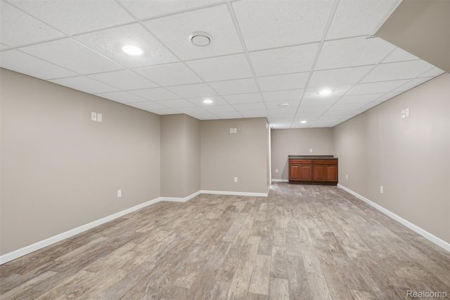 23716 McCort Drive, Brownstown Charter Township, MI 48134
