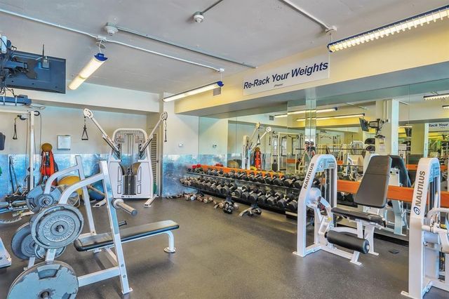 1 Las Olas Circle 605, Fort Lauderdale, FL 33316