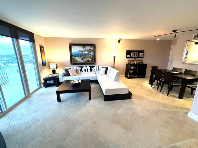 1 Las Olas Circle 605, Fort Lauderdale, FL 33316