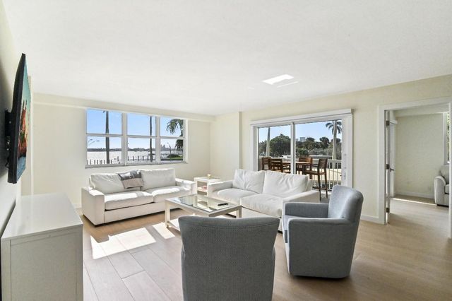 2600 N Flagler Drive 210, West Palm Beach, FL 33407