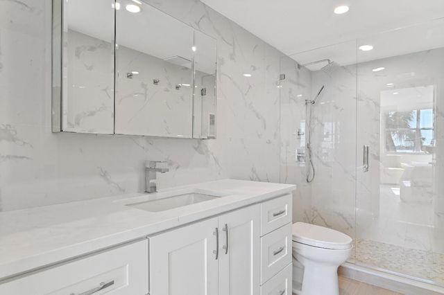 2600 N Flagler Drive 210, West Palm Beach, FL 33407