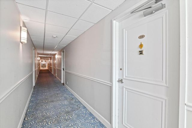 2600 N Flagler Drive 210, West Palm Beach, FL 33407