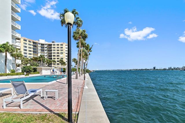 2600 N Flagler Drive 210, West Palm Beach, FL 33407