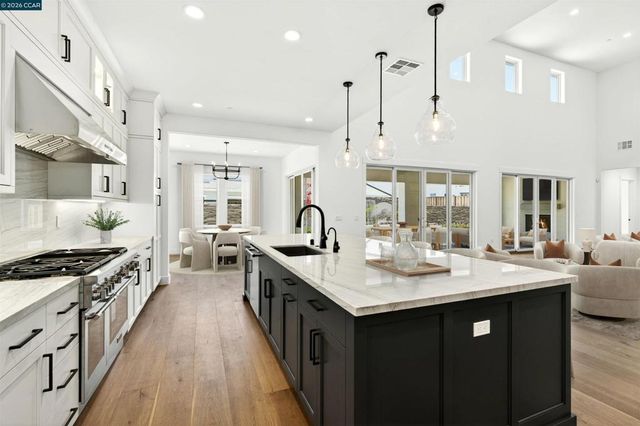 6 Charolais Court, Danville, CA 94506