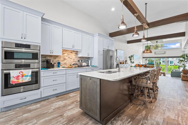3701 E BAY DRIVE 1, Bradenton Beach, FL 34217