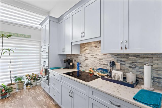 3701 E BAY DRIVE 1, Bradenton Beach, FL 34217
