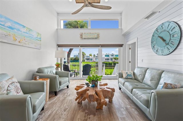 3701 E BAY DRIVE 1, Bradenton Beach, FL 34217