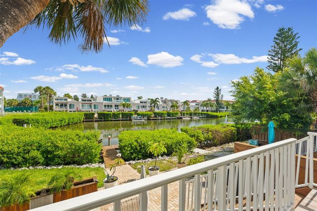 3701 E BAY DRIVE 1, Bradenton Beach, FL 34217