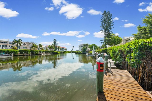 3701 E BAY DRIVE 1, Bradenton Beach, FL 34217