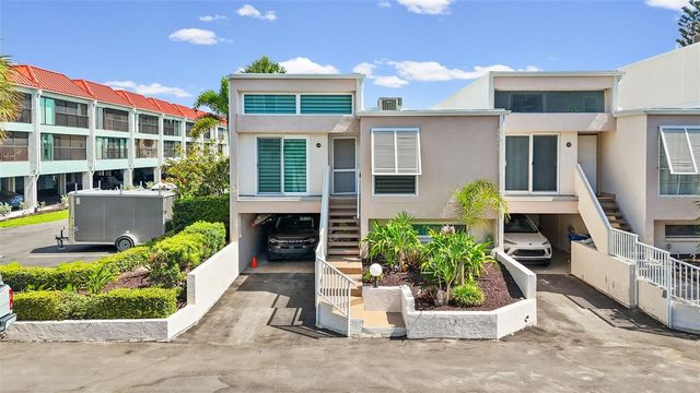 3701 E BAY DRIVE 1, Bradenton Beach, FL 34217