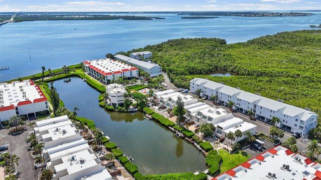 3701 E BAY DRIVE 1, Bradenton Beach, FL 34217
