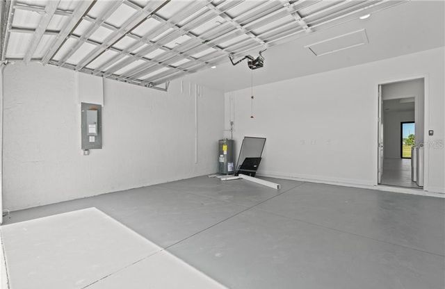 3927 NW 40TH TERRACE, Cape Coral, FL 33993