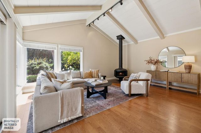 100 Yerba Santa Avenue, Los Altos, CA 94022