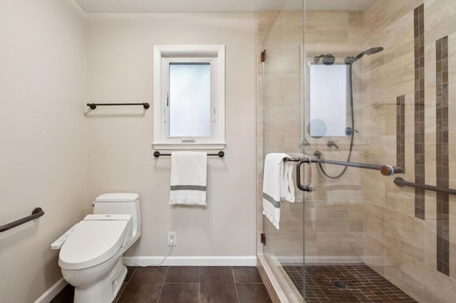 100 Yerba Santa Avenue, Los Altos, CA 94022