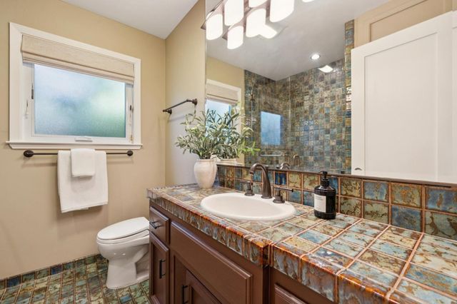 100 Yerba Santa Avenue, Los Altos, CA 94022