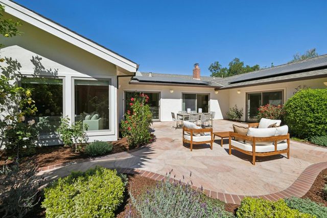 100 Yerba Santa Avenue, Los Altos, CA 94022