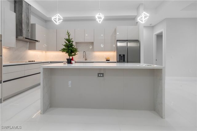 3433 66th AVE NE, Naples, FL 34120