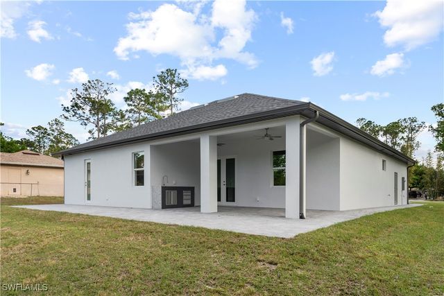 3433 66th AVE NE, Naples, FL 34120