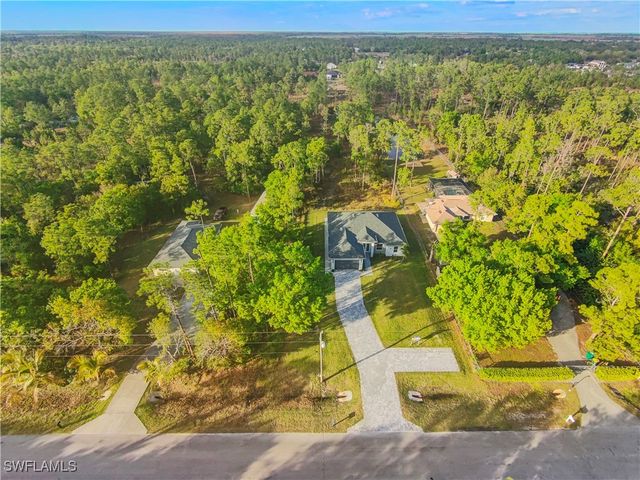 3433 66th AVE NE, Naples, FL 34120