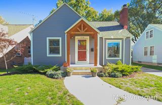 1718 Widdicomb Avenue, Grand Rapids, MI 49504