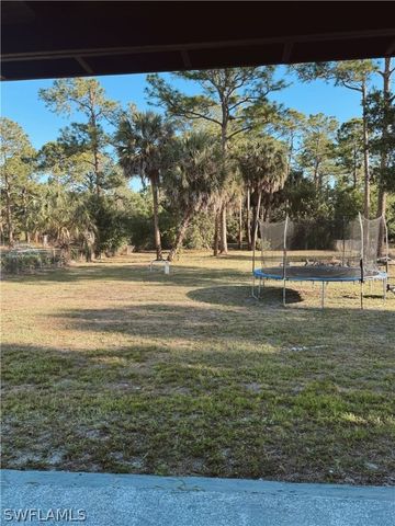 1071 18th AVE NE, Naples, FL 34120