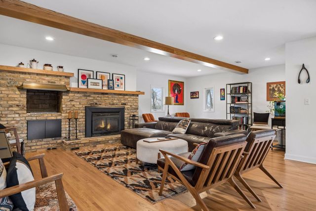 100 Ottawa Avenue S, Golden Valley, MN 55416