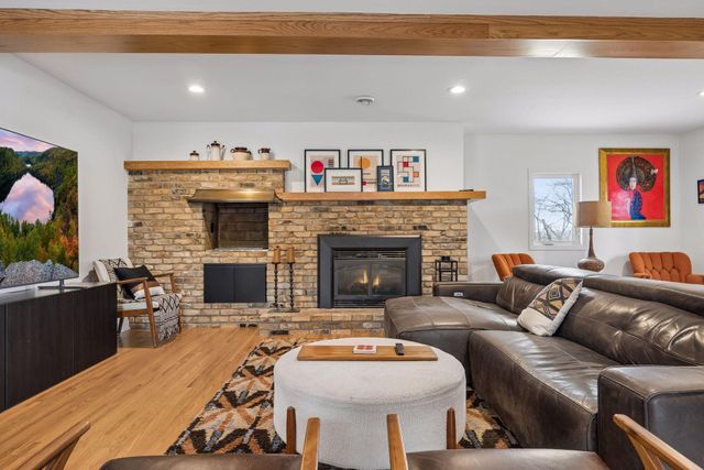 100 Ottawa Avenue S, Golden Valley, MN 55416