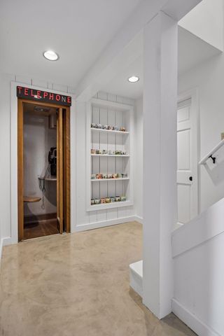 100 Ottawa Avenue S, Golden Valley, MN 55416