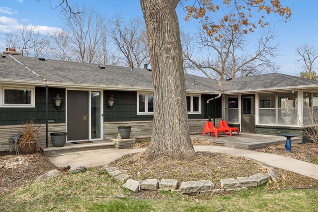 100 Ottawa Avenue S, Golden Valley, MN 55416