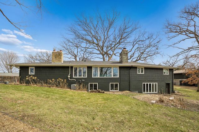 100 Ottawa Avenue S, Golden Valley, MN 55416