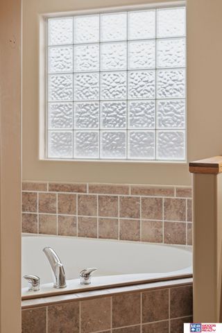 7920 S 59th Street, Lincoln, NE 68516