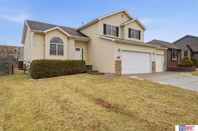 7920 S 59th Street, Lincoln, NE 68516