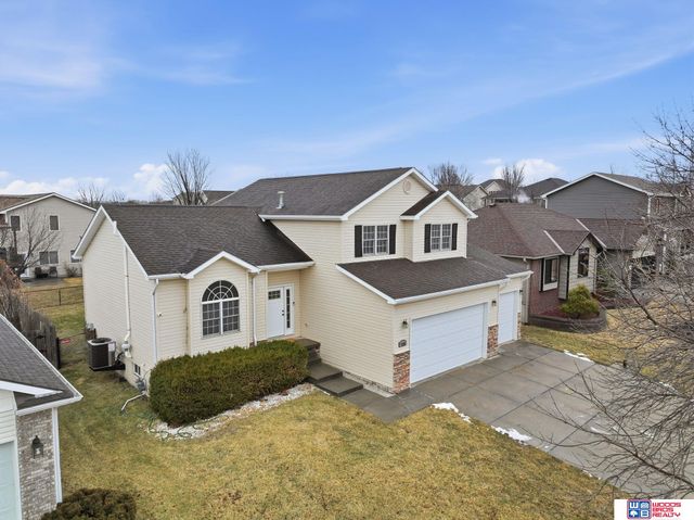 7920 S 59th Street, Lincoln, NE 68516