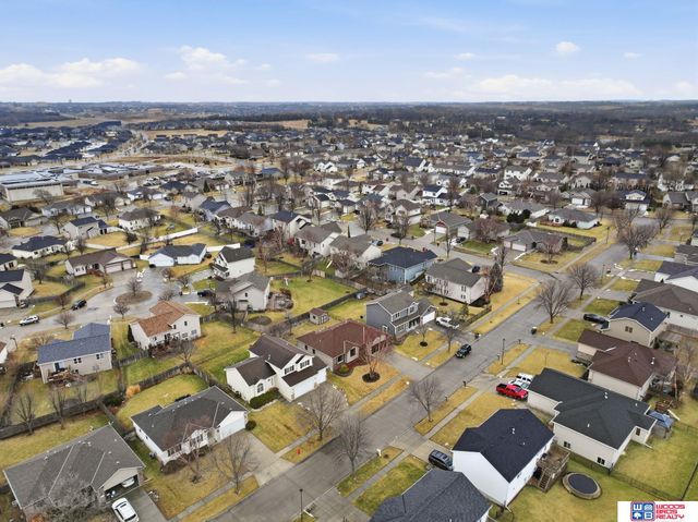 7920 S 59th Street, Lincoln, NE 68516