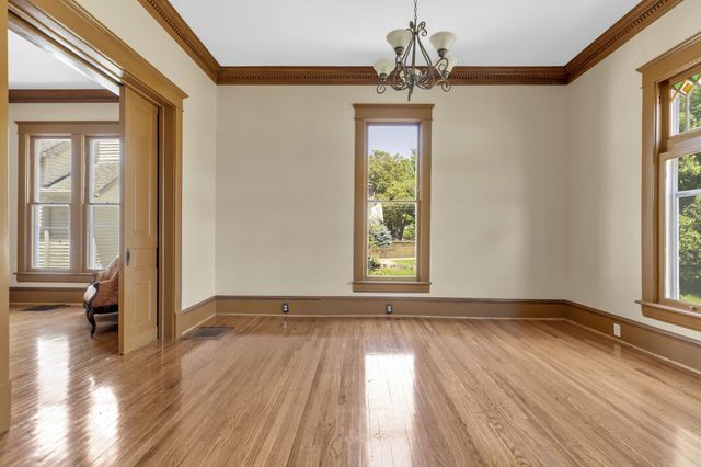 115 N Main St, Springfield, TN 37172