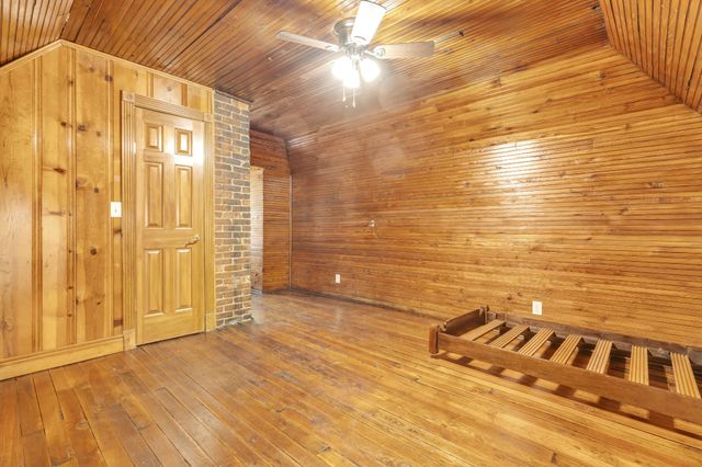 115 N Main St, Springfield, TN 37172