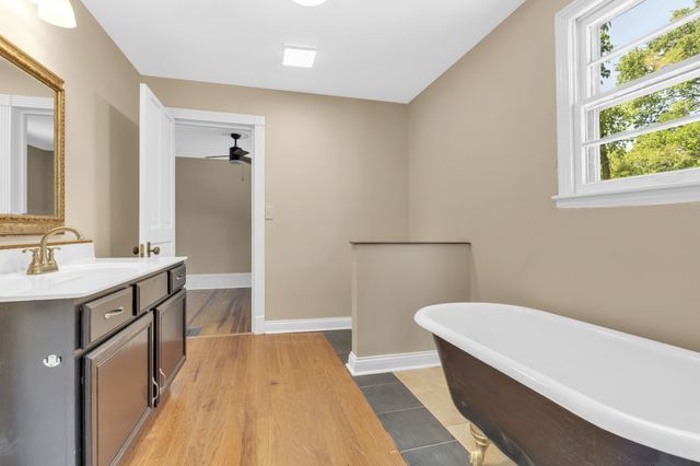 115 N Main St, Springfield, TN 37172