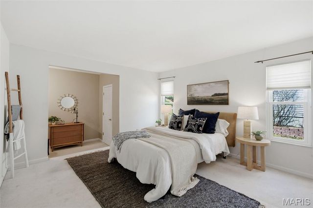 2166 Pheasant Run Drive, St Louis, MO 63043